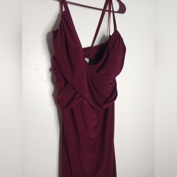 NWT La Femme Curve Formal Dress Dark Berry 22 - Picture 3 of 7